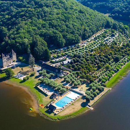 Camping Le Chateau Du Gibanel Saint-Martial-Entraygues エクステリア 写真