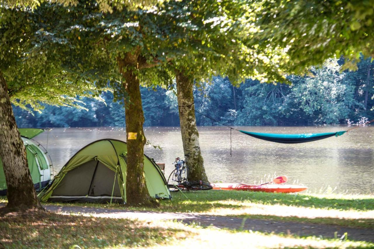Camping Le Chateau Du Gibanel Saint-Martial-Entraygues エクステリア 写真