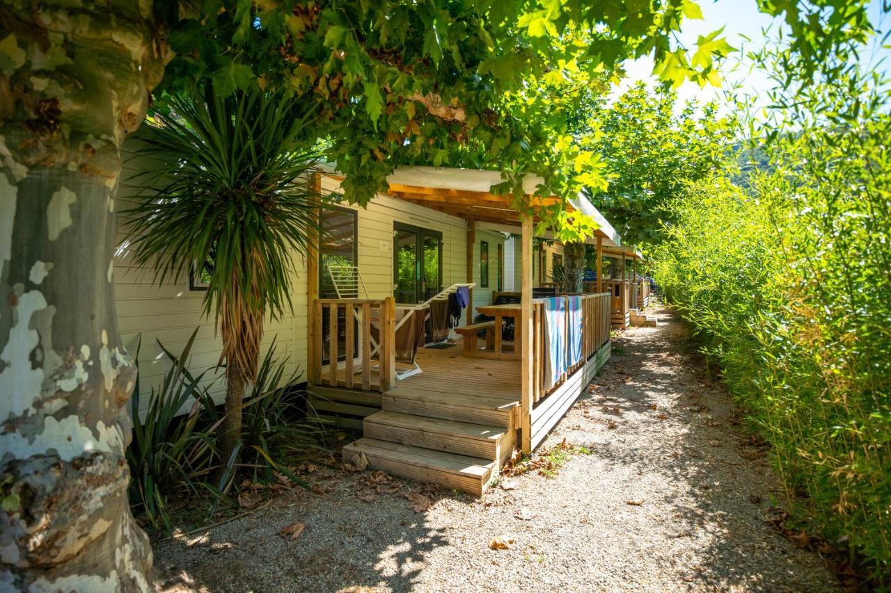 Camping Le Chateau Du Gibanel Saint-Martial-Entraygues エクステリア 写真