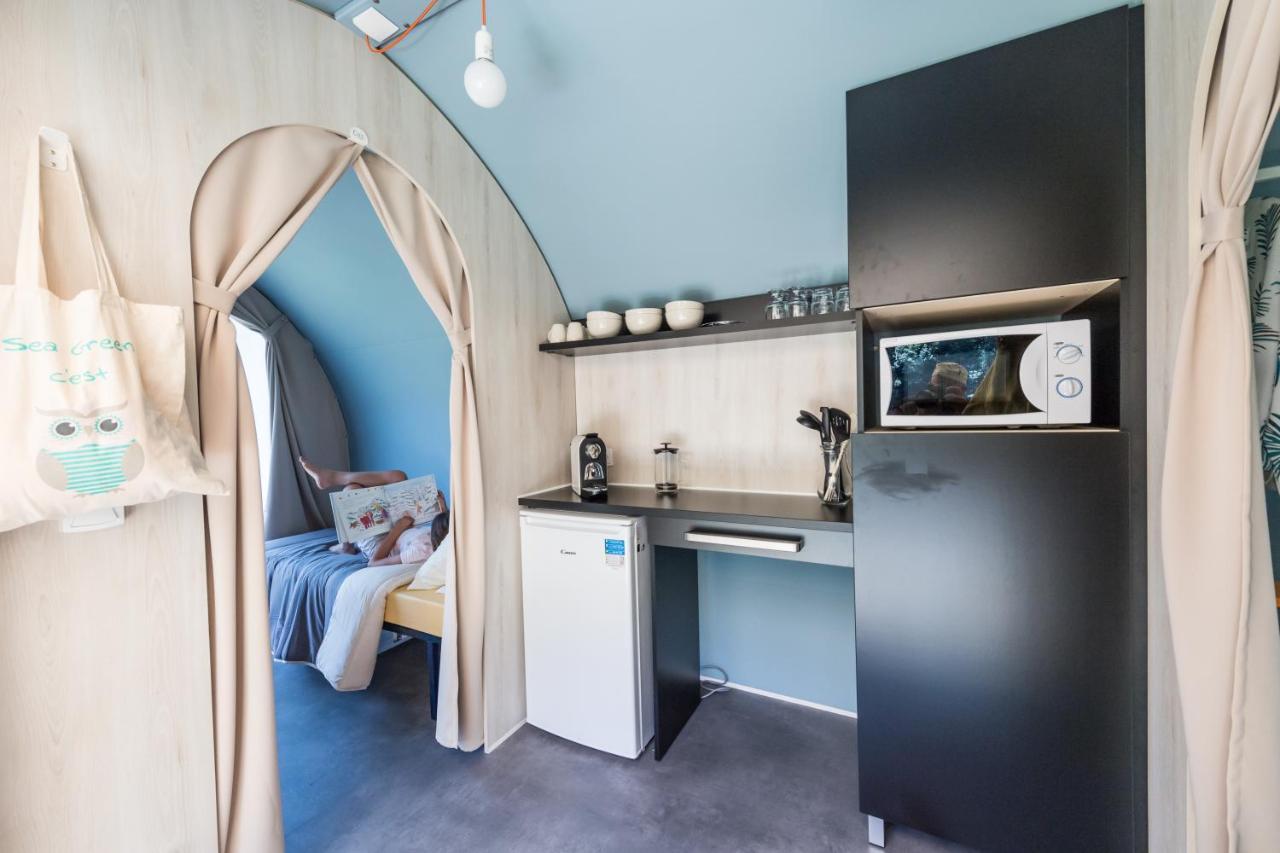 Camping Le Chateau Du Gibanel Saint-Martial-Entraygues エクステリア 写真