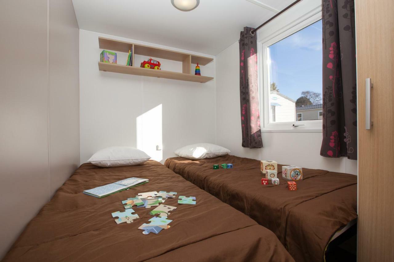 Camping Le Chateau Du Gibanel Saint-Martial-Entraygues エクステリア 写真